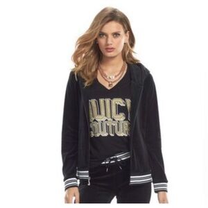 Juicy Couture Black Hooded Sweater set used perfect condition. Sweater M pant S